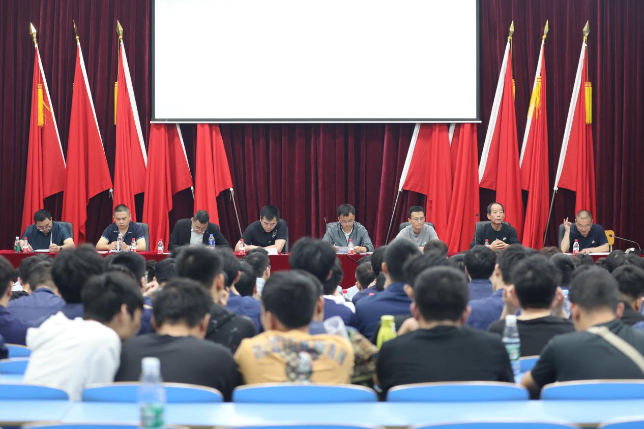 學(xué)院舉辦2024屆畢業(yè)生“特變電工衡陽變壓器有限公司”專場招聘會(huì)