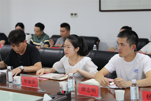 學院召開教師節(jié)座談會
