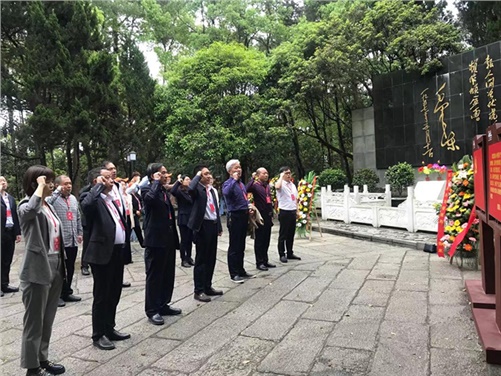 學(xué)院黨委理論學(xué)習(xí)中心組赴任弼時(shí)故居、楊開(kāi)慧紀(jì)念館開(kāi)展黨史學(xué)習(xí)教育第二次專題學(xué)習(xí)